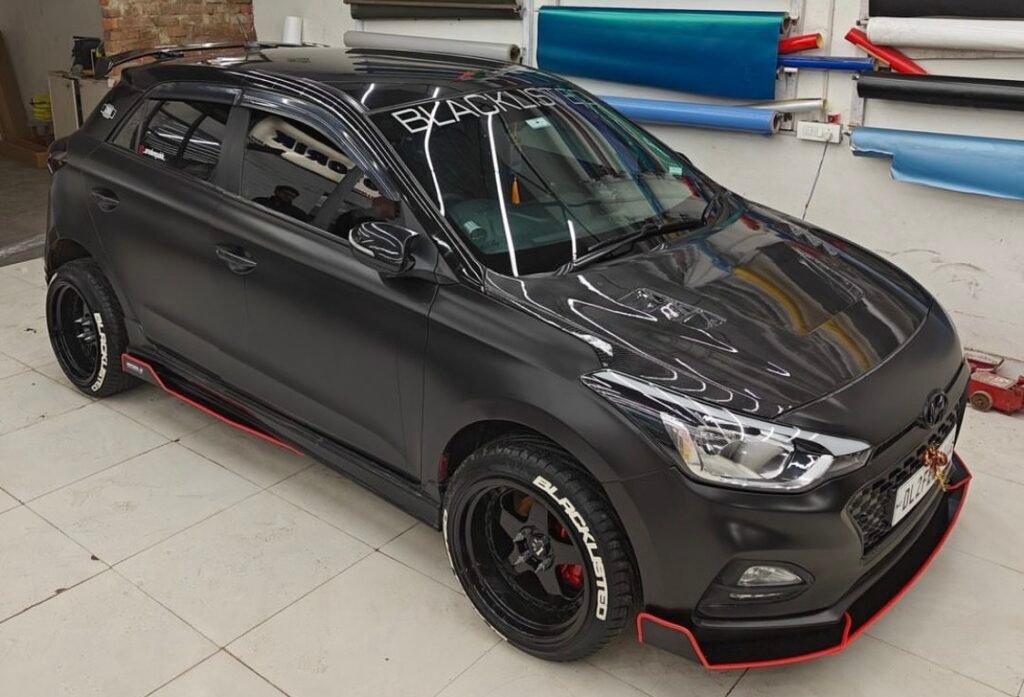 HYUNDAI I20 MATTE BLACK