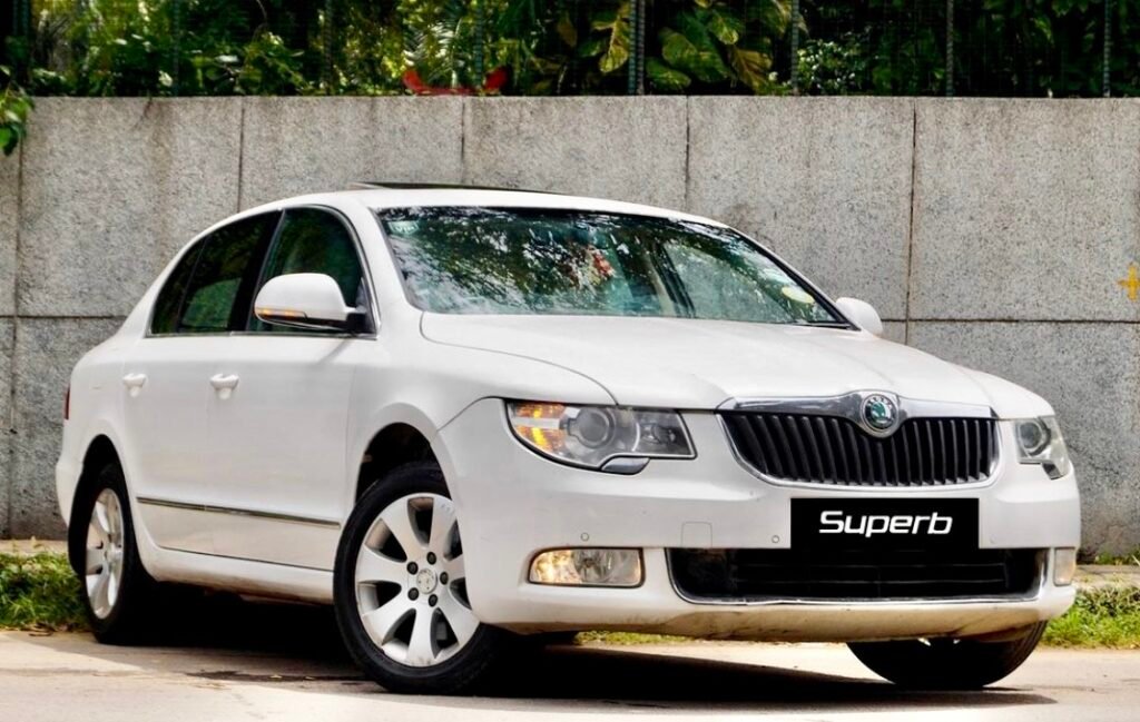 SKODA SUPERB SECOND HAND